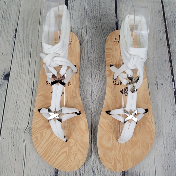 SUN SMILES | strappy gladiator style thong flat sandals - Picture 2 of 9